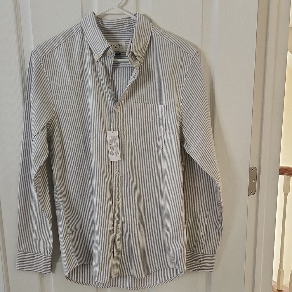 MENS American Eagle Outfitters CASUAL BUTTON DOWNS